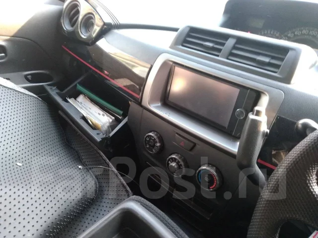 Toyota bB. QNC20, K3VE ����