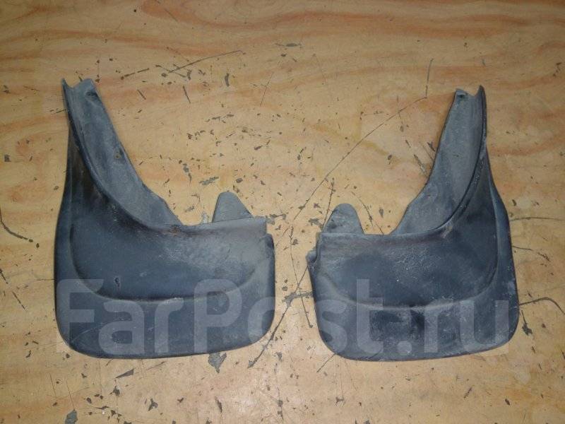 ) renault megane ii (02-09). задние брызговики меган 2. брызговики передние рено меган 2 артикул. задние брызговики рено меган 2 седан. задние брызговики меган 2.