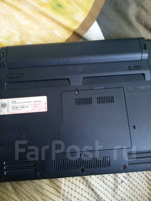 Asus Eee PC VX6 Lamborghini. WiFi: 1, Bluetooth: 1 ����