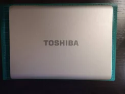 Toshiba Satellite L300-14X. 15.4", 2,1����, ��� 2048 ��, ���� 160���, WiFi: 1 ����