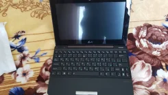 Asus Eee PC 1008P. 12.5", ��� 512 ��, WiFi, Bluetooth, ����������� �� 12��.
