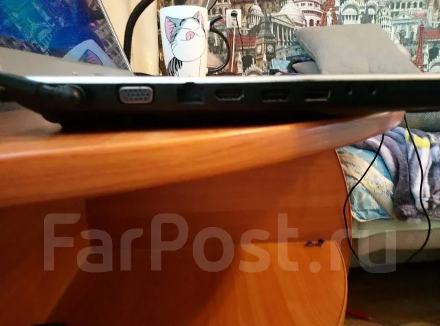Samsung R. 15.6", 2 200����, ��� 2048 ��, ���� 140���, WiFi: 1, Bluetooth: 1 ����