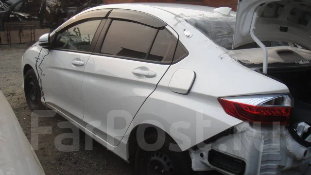 Honda Grace. GM4, LEB ����