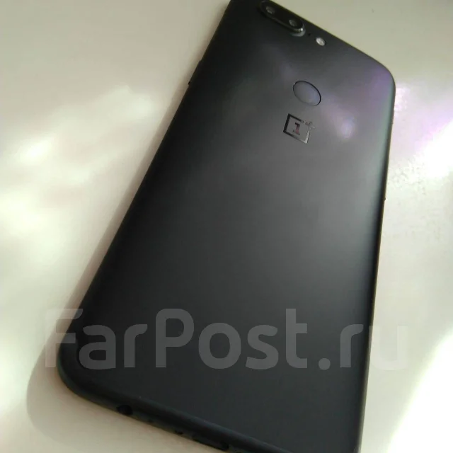 OnePlus 5T. �����, ������, Dual-SIM, NFC ����