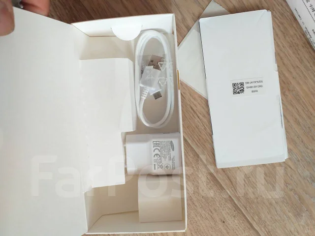 Samsung Galaxy J4+. �����, �������, 4G LTE ����