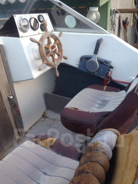 Nissan. 1985 ���, ����� 4,25��., ��������� ���������, 115��.�., ������ ����