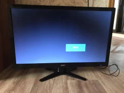 Acer. 23", ���������� �� (LCD)