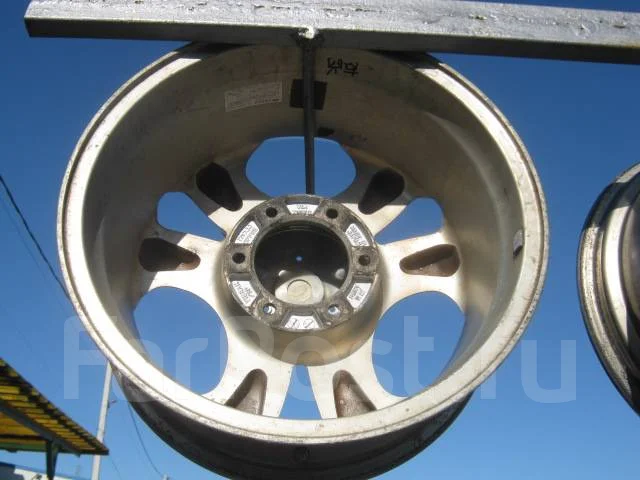 Wibram. 7.0x17", 6x139.7, ET25 ����