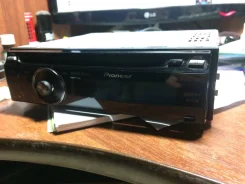 Pioneer DEH-5000UB ����
