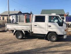 Toyota Hiace. Продаётся грузовик Тойота Хайс, 2 400 куб. см., 750 кг., 4x2