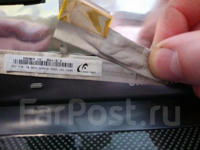 Samsung R525. WiFi: 1, Bluetooth: 1 ����
