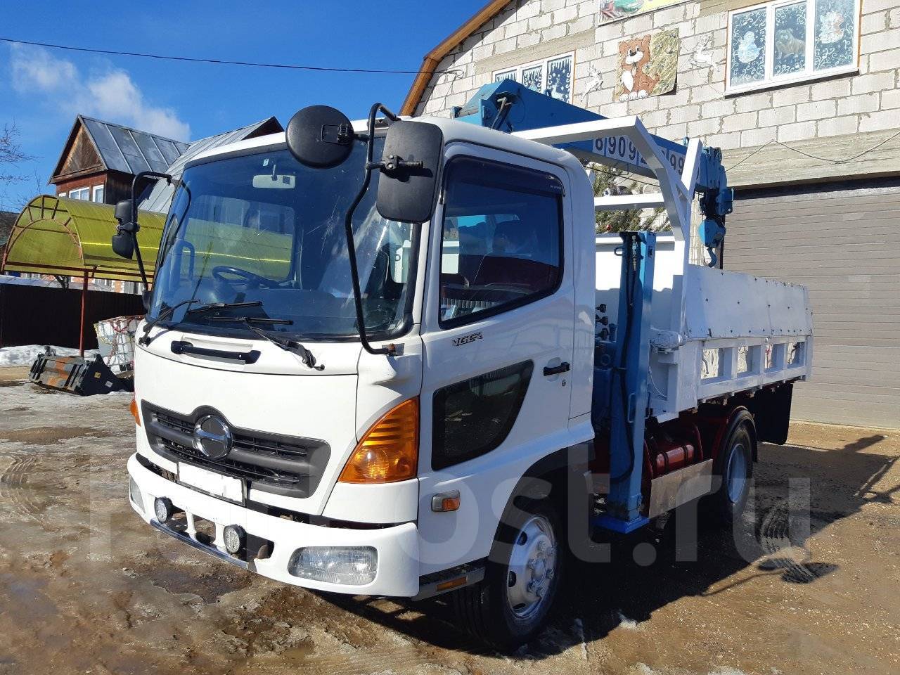 Hino Ranger самосвал манипулятор