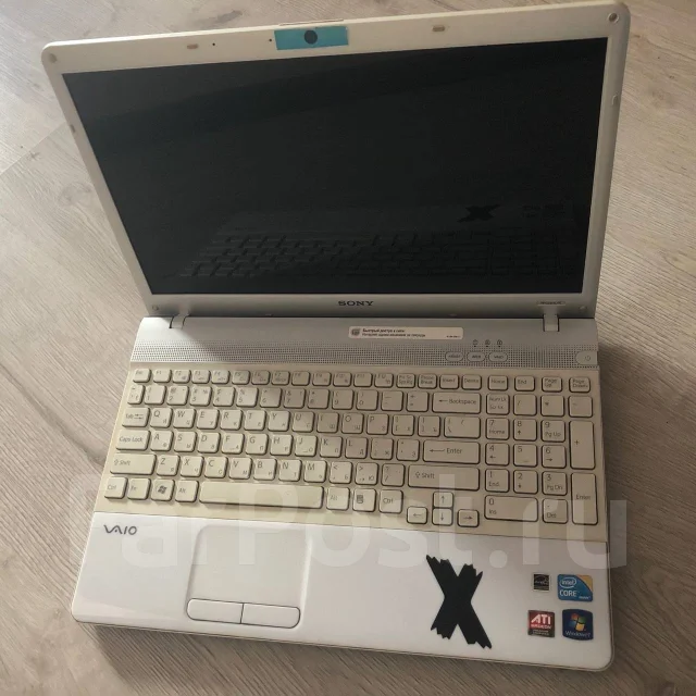 Sony VAIO PCG-71211V. 15.5", 2,5����, ��� 4 ��, ���� 320���, WiFi: 1, Bluetooth: 1, ����������� �� 1��. ����