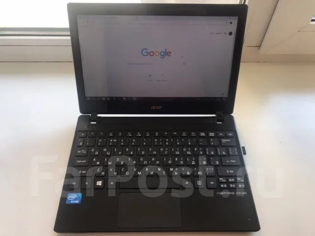 Acer Aspire One 756. 11.6", 1,5����, ��� 6 ��, ���� 120���, WiFi: 1, Bluetooth: 1, ����������� �� 5��. ����