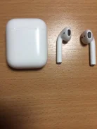 Apple AirPods ����