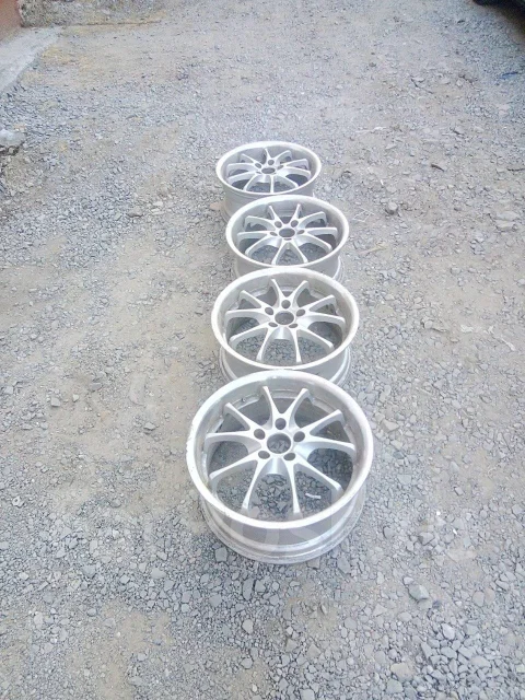 Hinodex Axia. 7.5x18", 5x114.3, ET42 ����