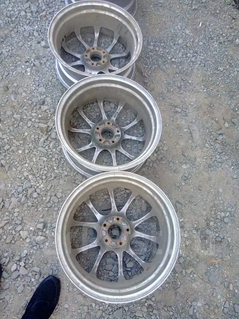 Hinodex Axia. 7.5x18", 5x114.3, ET42 ����