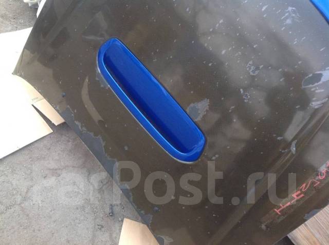 Карбоновый капот на приору
