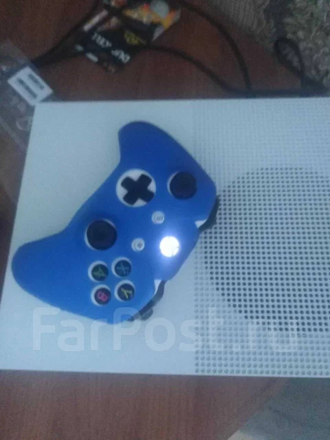 Microsoft Xbox One S ����