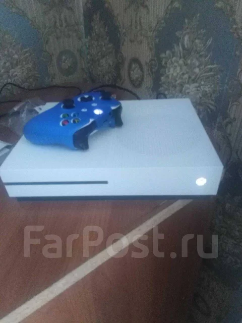 Microsoft Xbox One S ����