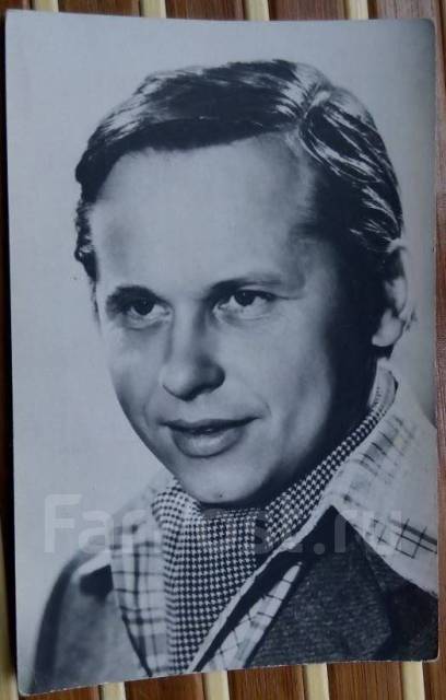 Алексей крыченков биография личная жизнь Алексей Крыченков 1976 г. Фотооткрытка чистая, б/у, в наличии. Цена: 125 ₽ во Вл