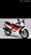 Honda VFR 400 ����