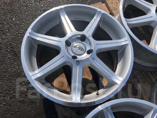 RAYS Versus Avanti. 7.0x17", 4x100, ET32, �� 65���. ����