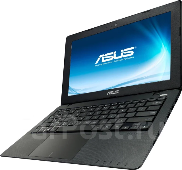 Asus X200MA. 11.6", 2,1����, ��� 4 ��, ���� 250���, WiFi: 1, Bluetooth: 1, ����������� �� 4��. ����