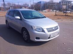 Toyota Corolla Axio. Без водителя
