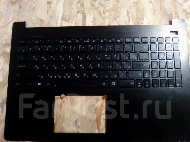 Asus X502C. ���� 500���, ����������� �� 3��. ����