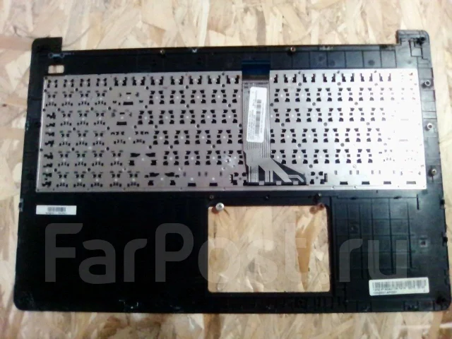 Asus X502C. ���� 500���, ����������� �� 3��. ����