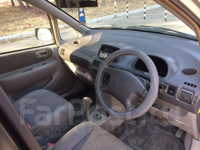 Toyota Corolla Spacio. �������, ��������, 1.6 (110��.�.), ������, 240����. �� ����