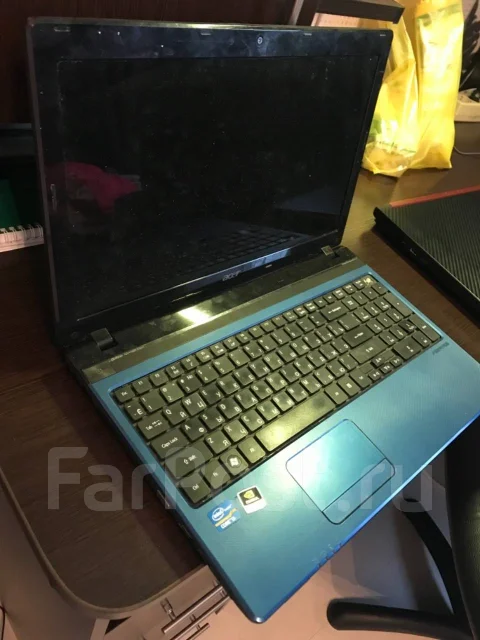 Acer Aspire 5750G. 15.6", 2,1����, ��� 3072 ��, ���� 100���, WiFi: 1, Bluetooth: 1 ����