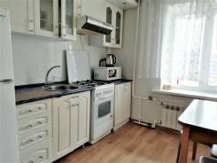 2-комнатная, улица Марсовая 3. Кировский, агентство, 48 кв. м.