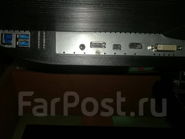 Acer. 28" ����