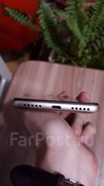 Xiaomi Redmi 6 Pro. �/�, �������, 3G, 4G LTE, Dual-SIM ����