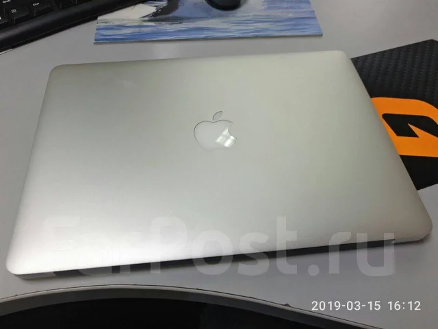 Apple MacBook Air 13 2012 Mid MD232. 13.3", 1,8����, ��� 4 ��, ���� 256���, WiFi: 1, Bluetooth: 1, ����������� �� 4��. ����