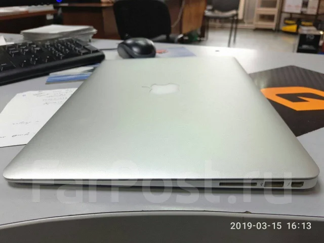 Apple MacBook Air 13 2012 Mid MD232. 13.3", 1,8����, ��� 4 ��, ���� 256���, WiFi: 1, Bluetooth: 1, ����������� �� 4��. ����