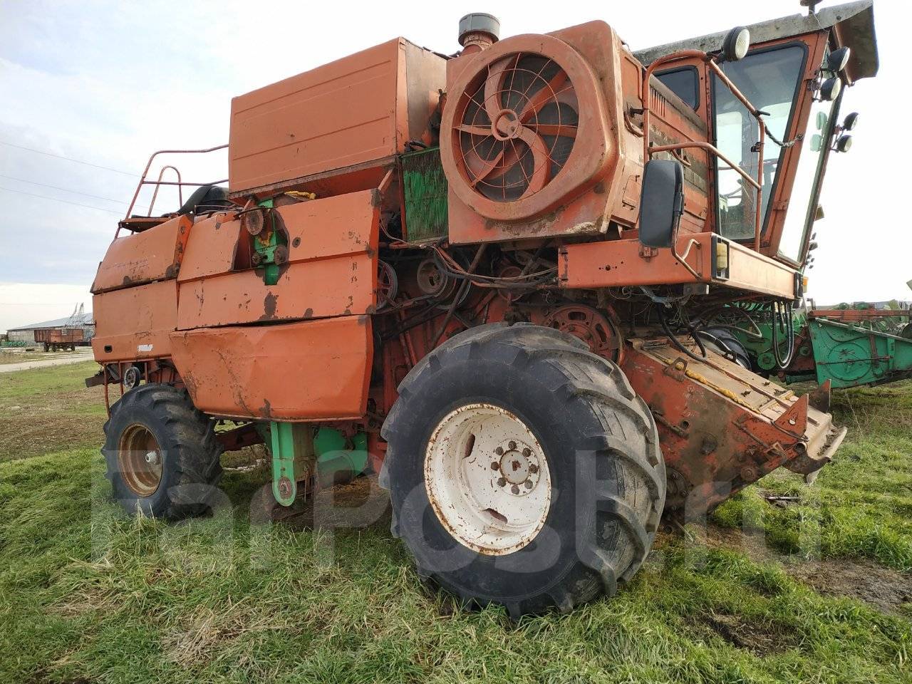 комбайн дон 1500. ростсельмаш дон 1500б. комбайн дон 2600 вдр. дон 1200 технические характеристики. дон 1200.