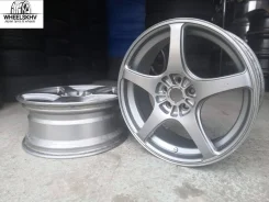 Enkei RP03. 7.5x18", 5x100, ET48, �� 75,0���. ����