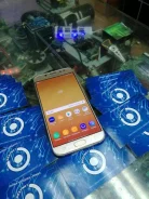 Samsung Galaxy J7. �/� ����