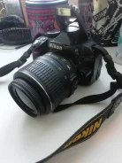 Nikon D3100. 10 - 14.9 ��