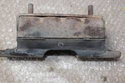 Подушка коробки передач. Cadillac Escalade, GMT, K2, GMT435, GMT806, GMT820, GMT830 Chevrolet Yukon Chevrolet Tahoe, GMT, 800 Chevrolet Suburban GMC S...