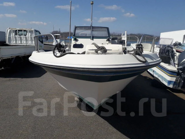 Yamaha UF. ����� 7��., ��������� ���������, 115��.�., ������ ����
