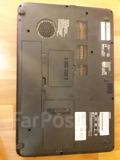 Toshiba Satellite L500. 15.6", 2,3����, WiFi: 1, Bluetooth: 1 ����