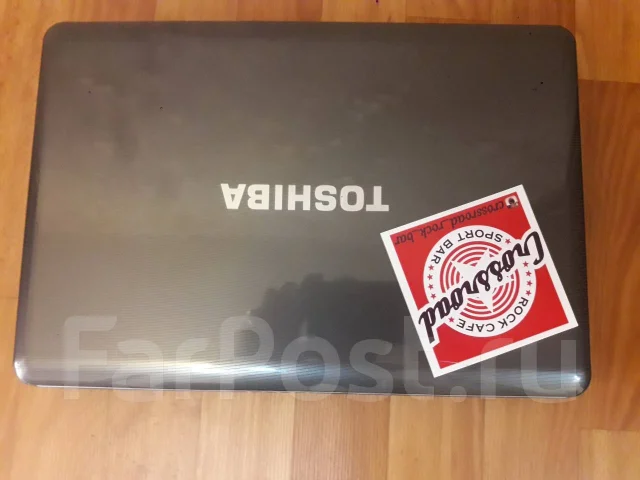 Toshiba Satellite L500. 15.6", 2,3����, WiFi: 1, Bluetooth: 1 ����