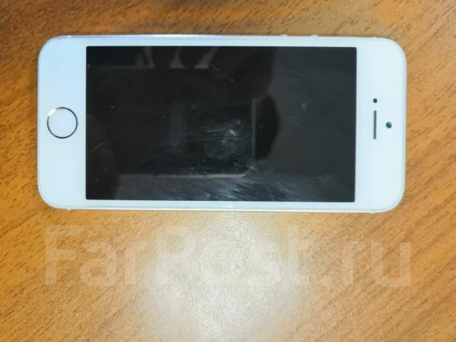 Apple iPhone 5s. �/�, �������, 4G LTE ����