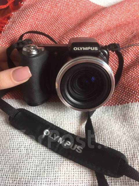 Olympus SP-600UZ ����