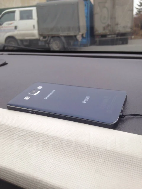 Samsung Galaxy A3. �/�, �����, 4G LTE, Dual-SIM ����