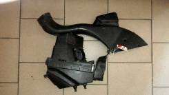 Корпус воздушного фильтра. Nissan X-Trail, NT30, T30 Nissan Serena, RC24, TC24, TNC24 Двигатели: QR20DE, QR25DE, YD22ETI